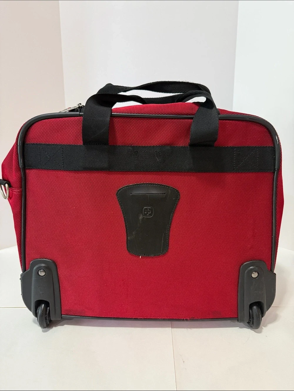 Swiss alps Red Travel Suitcase with Front Pocket and Black Handles